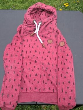 Wanakome Heather Red Tree-Print Pullover